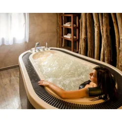 2 jours de bien-être en 3* avec bain bouillonnant, modelage et champagne près de Montauban - Coffret Cadeau Séjour