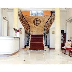 2 jours en famille dans un manoir 4*sur les rives de la Dordogne - Coffret Cadeau Séjour