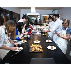 Atelier culinaire de 2h au Studio Ducasse à Paris - Coffret Cadeau Gastronomie