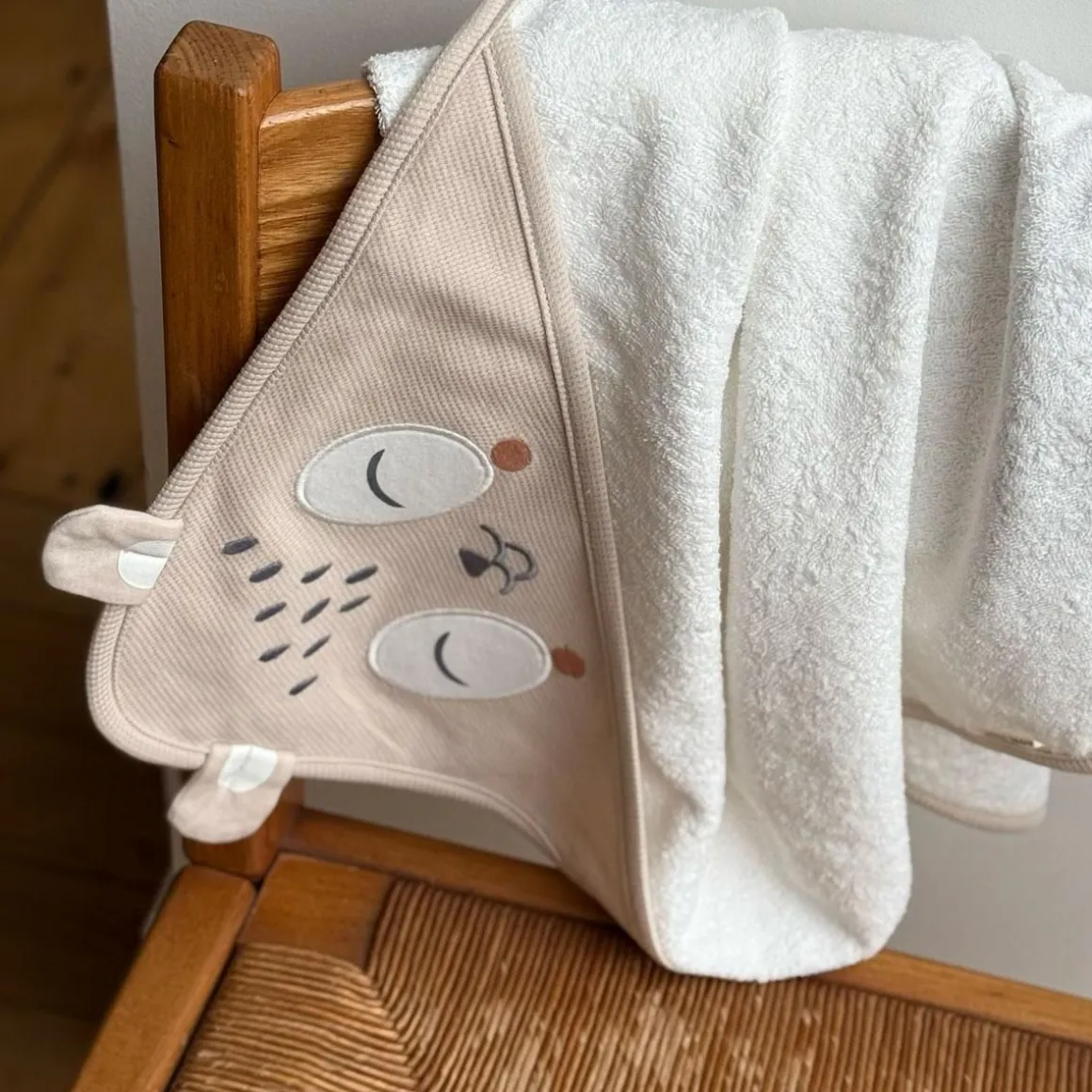 Cape et gant de bain bébé Baby Panda