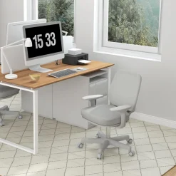 Chaise de bureau ergonomique hauteur réglable pivotante 360° revêtement maille gris