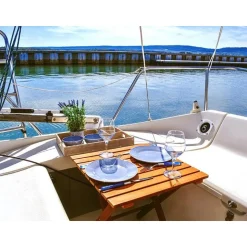 Échappée insolite de 2 jours sur un voilier avec bouteille de vin près de Metz - Coffret Cadeau Séjour