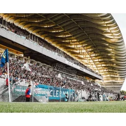 Clermont Foot 63 : bon cadeau de 89,90 € sur la billetterie pour un match au choix pour 2 personnes - Coffret Cadeau Multi-thèmes