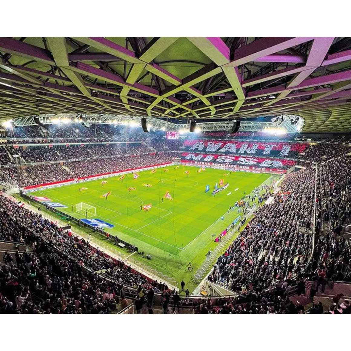 Coffret Bronze : 49,99 € à valoir sur la billetterie de l'OGC Nice pour 2 personnes - Coffret Cadeau Sport & Aventure