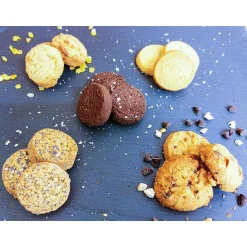 Coffret gourmand avec déclinaison de sablés à recevoir à la maison - Coffret Cadeau Gastronomie