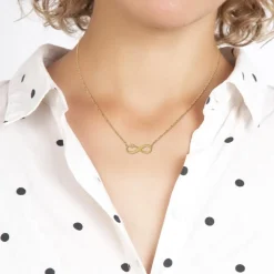 Collier infini par SC Bohème orné d'un véritable diamant blanc