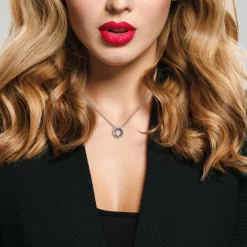 Collier par SC Crystal orné de Cristaux scintillants