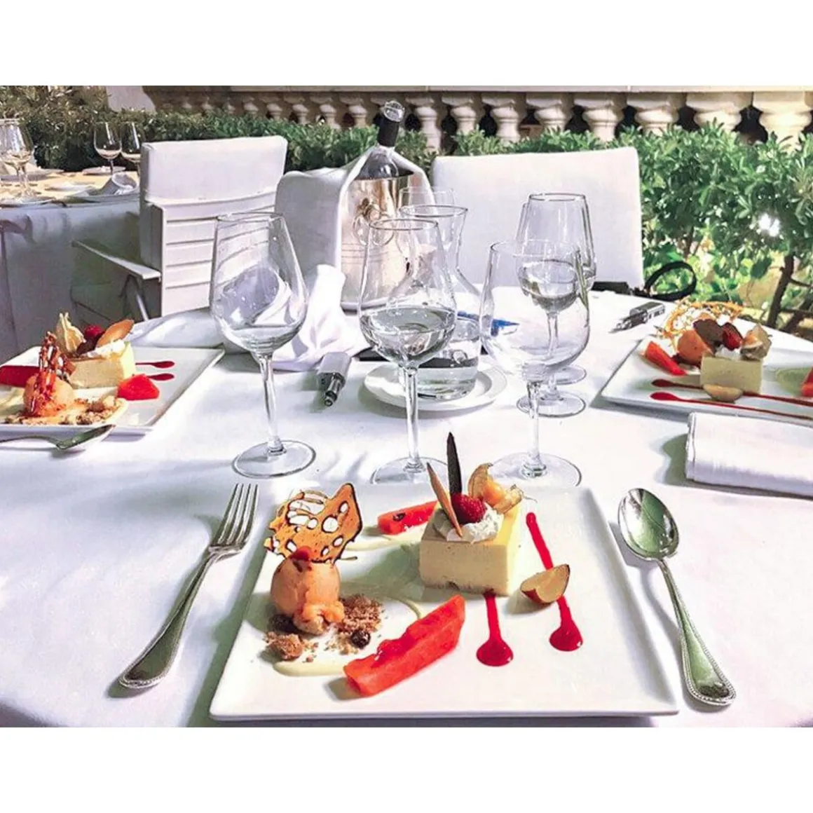 Délicieux repas à une table d'exception en Provence - Coffret Cadeau Gastronomie