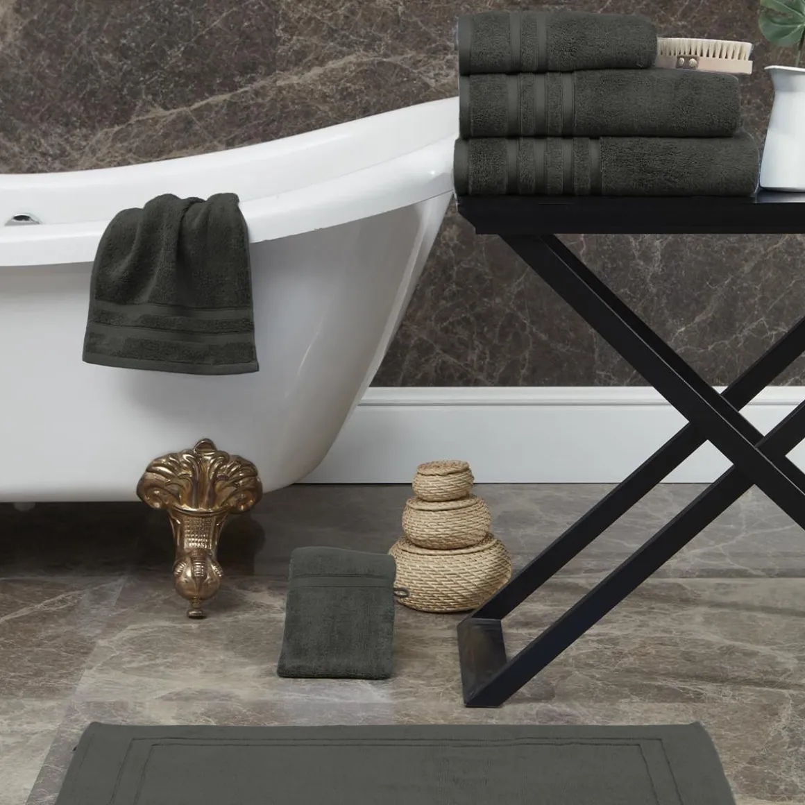 Drap de bain 600 g/m² SENSILK - 70x140 cm