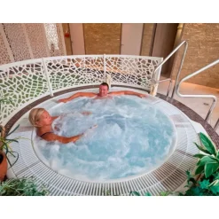 Détente à deux : 2h d'accès au spa d'un hôtel 4* aux portes de Nantes - Coffret Cadeau Bien-être