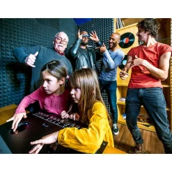 Entrée au musée Grévin de Paris pour 1 enfant - Coffret Cadeau Multi-thèmes