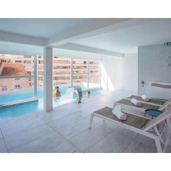 Escapade relaxante avec séance de bain bouillonnant - Coffret Cadeau Séjour