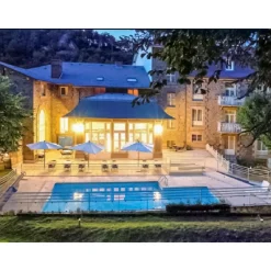 Escapade relaxante de 3 jours en hôtel Spa Mercure en Auvergne - Coffret Cadeau Séjour