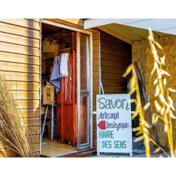 Fabrication d'un savon naturel de 500 g lors d'un atelier écolo de 2h à Oudon - Coffret Cadeau Sport & Aventure