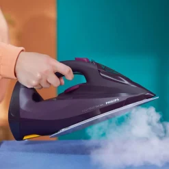 Fer à repasser DST7061/30