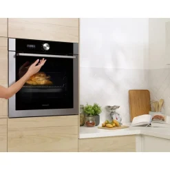 Four encastrable BOP7534W