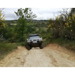 Initiation de 4h à la conduite de véhicule de type 4x4 près d'Orléans - Coffret Cadeau Sport & Aventure