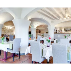 Journée relaxante avec déjeuner, accès à l'espace détente et modelage d'1h près de Perpignan - Coffret Cadeau Bien-être