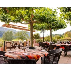 Journée relaxante avec déjeuner, accès à l'espace détente et modelage d'1h près de Perpignan - Coffret Cadeau Bien-être