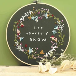 Kit broderie décorative végétale