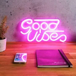 Lampe Led Effet Néon Good Vibes 33cm Rose