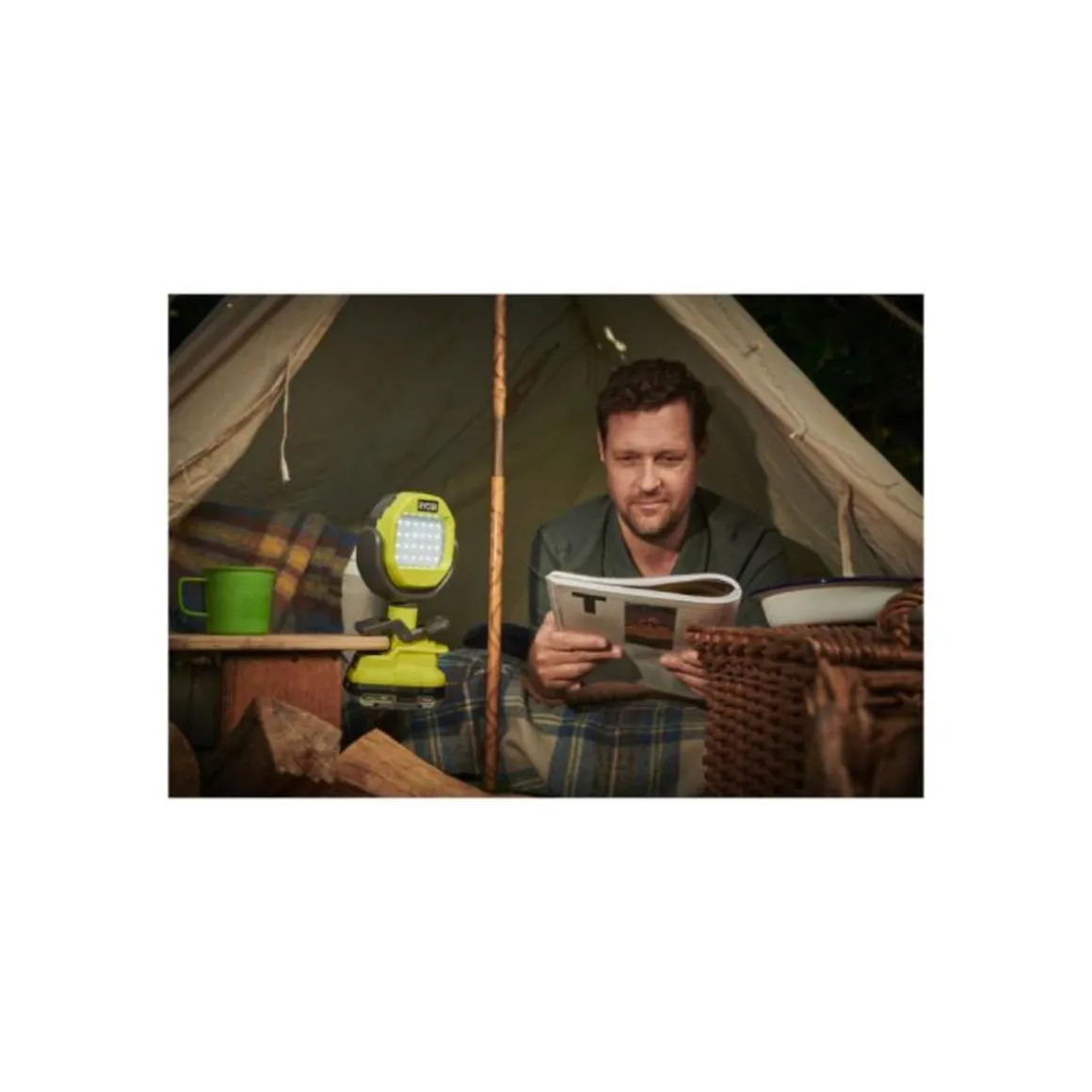 Lampe sur pince RYOBI RLCL18-0 - 18V One+ - 1000 lumens - sans batterie ni chargeur