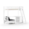 Lit haut avec fauteuil et bibliothèque blanc