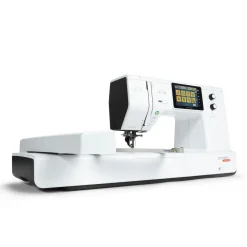 Machine à coudre et à broder Bernette B79