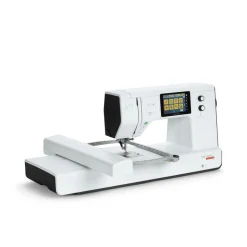 Machine à coudre et à broder Bernette B79