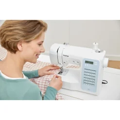 Machine à coudre électronique FS40S - Blanc