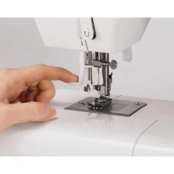 Machine à coudre Singer Tradition 2282