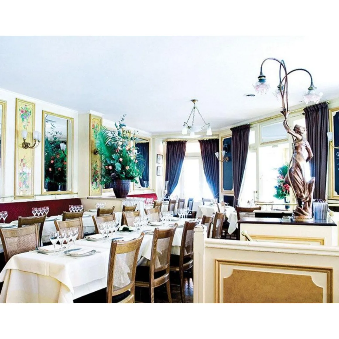 Menu gastronomique 3 plats boissons comprises à Paris pour 2 personnes - Coffret Cadeau Gastronomie