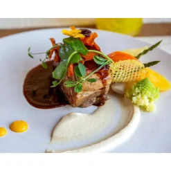 Moment gourmand : savoureux menu 4 plats et coupe de champagne près de Grasse - Coffret Cadeau Gastronomie