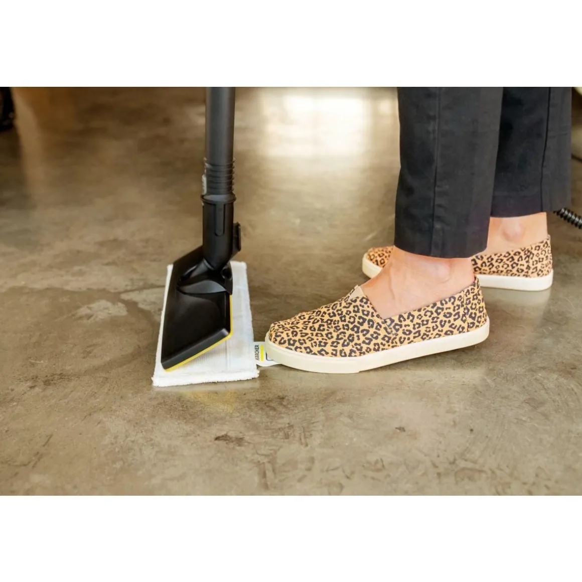 Nettoyeur vapeur SC 4 Deluxe Easyfix white