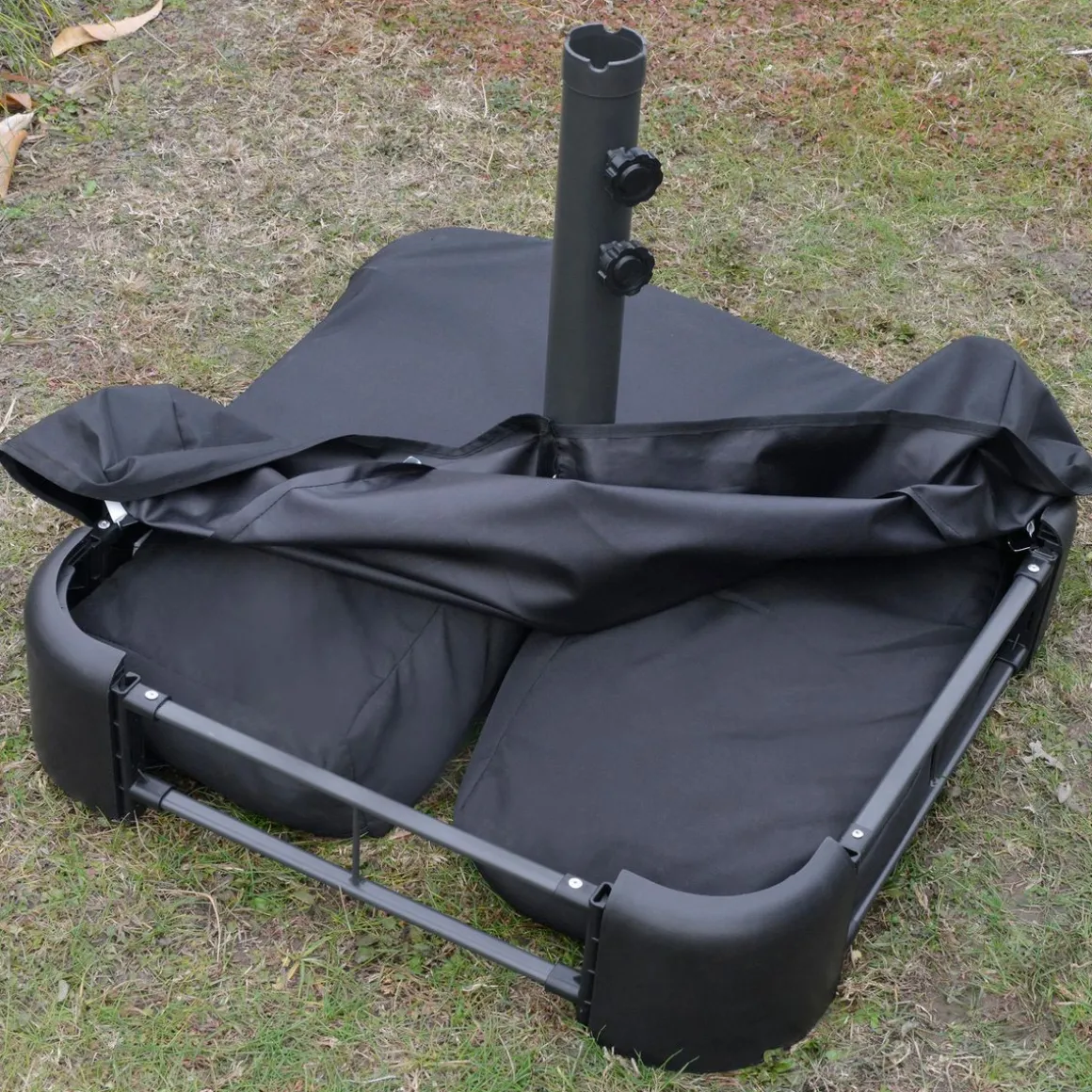 Parasol de jardin XXL dim. 4,6L x 2,7l x 2,4H m ouverture fermeture manivelle pied & contrepoids inclus acier polyester haute densité bordeaux