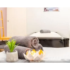 Parenthèse bien-être de 2h30 : modelage japonais du visage, mains et pieds et Thermospa près de Nancy - Coffret Cadeau Bien-être