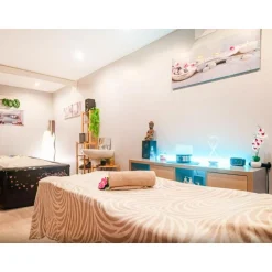 Parenthèse bien-être de 2h30 : modelage japonais du visage, mains et pieds et Thermospa près de Nancy - Coffret Cadeau Bien-être