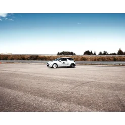 Passion Drift : Stage de drift en Citroën DS3 sur le circuit Andrézieux-Bouthéon - Coffret Cadeau Sport & Aventure