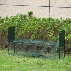 Piège de capture pour petits animaux type lapin rat - 2 entrées + poignée - dim. 100L x 25l x 28H cm - métal vert