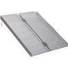Rampe de fauteuil roulant rampe de chargement antidérapante pliable avec bordures de sécurité max. 270 Kg alu