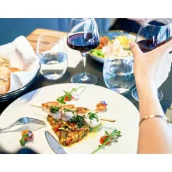 Repas gastronomique Menu 3 Plats sur les Grands Boulevards à Paris - Coffret Cadeau Gastronomie