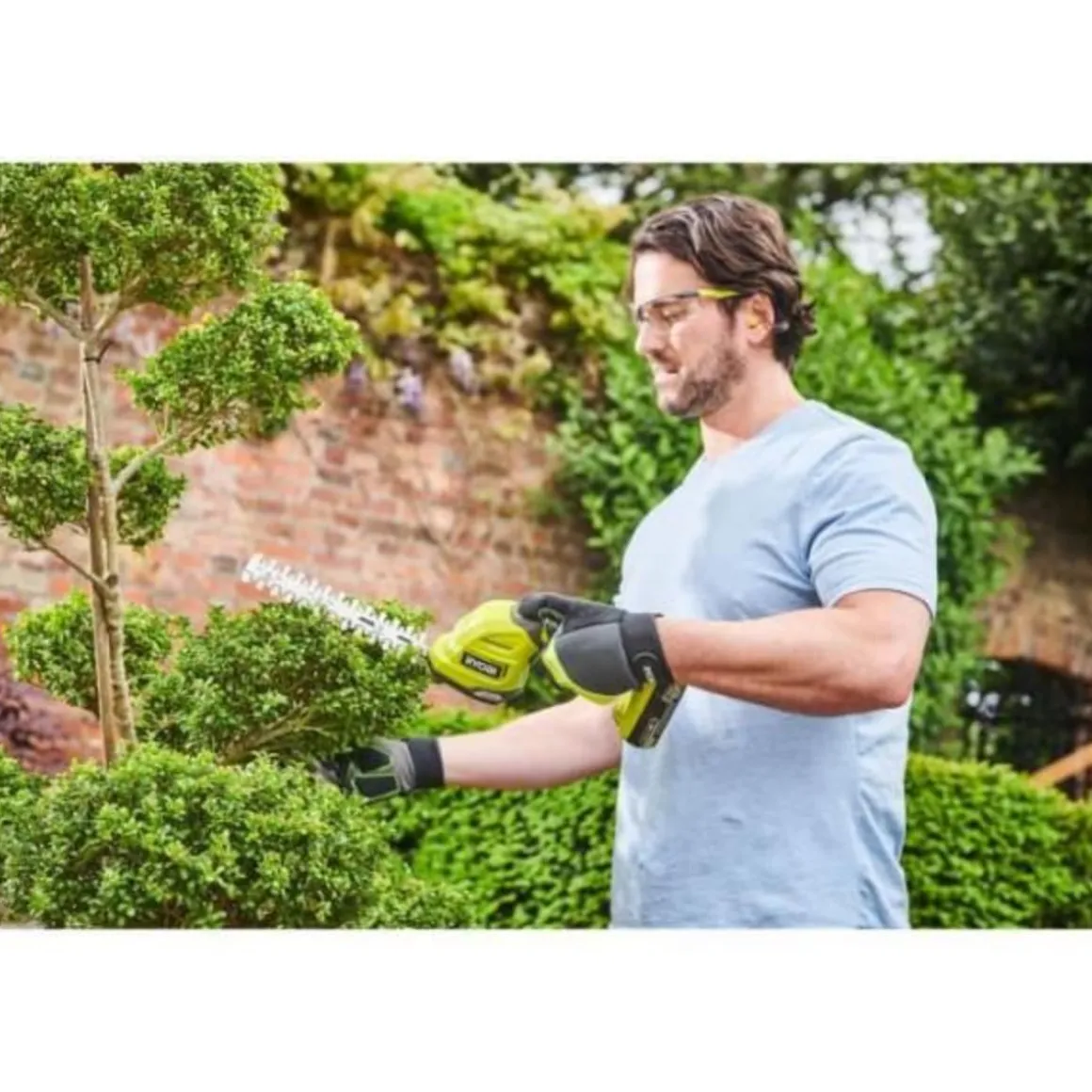 RYOBI - Cisaille a gazon / sculpteur de végétaux 18V ONE+ - Mallette de rangement + batterie 2,0 Ah & chargeur - RY18GSA-120T