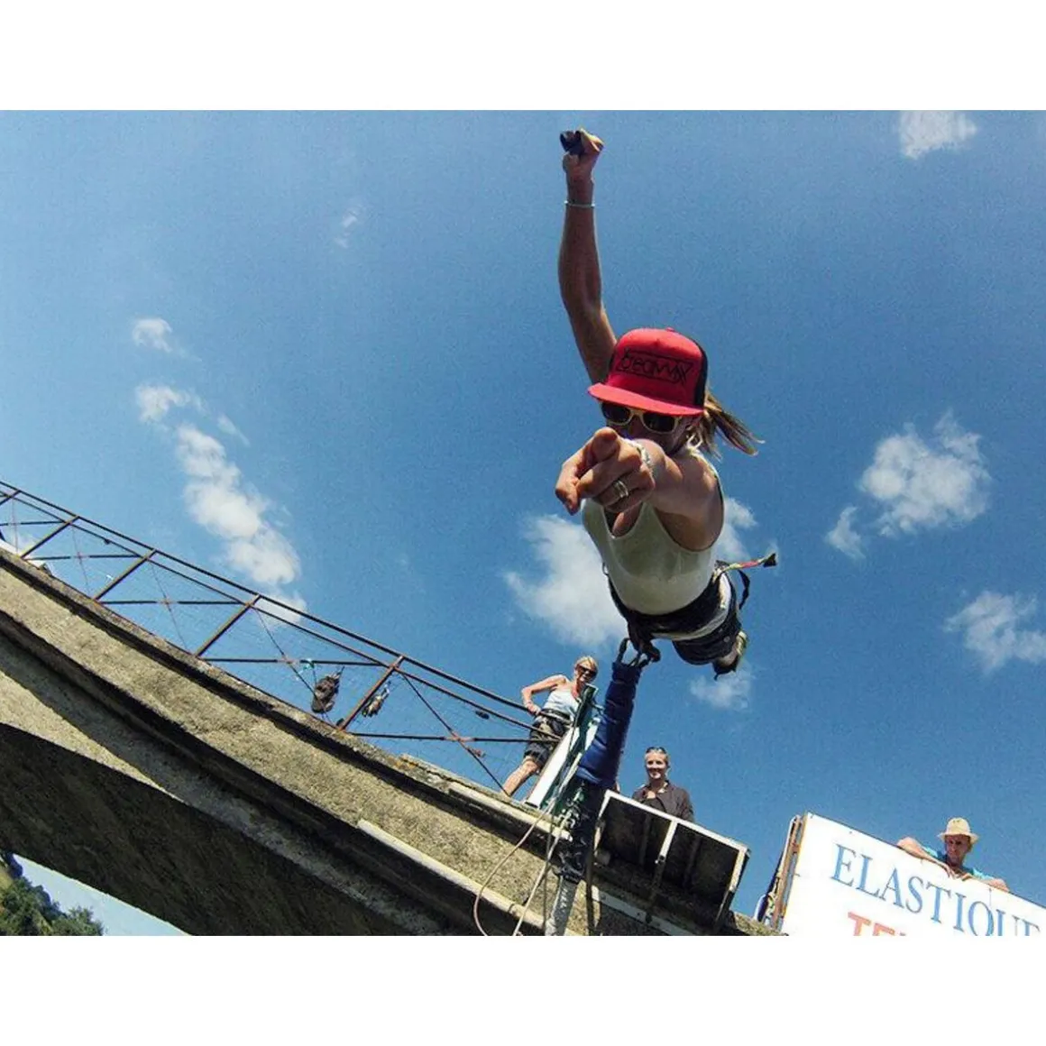 Saut à l'élastique au viaduc de Saint-Georges-le-Gaultier dans la Sarthe - Coffret Cadeau Sport & Aventure