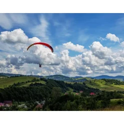 Saut en parachute au pied des Pyrénées - Coffret Cadeau Sport & Aventure