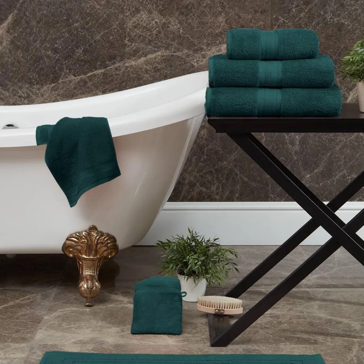 Serviette de toilette 550 g/m² LUXURY - 50x100 cm