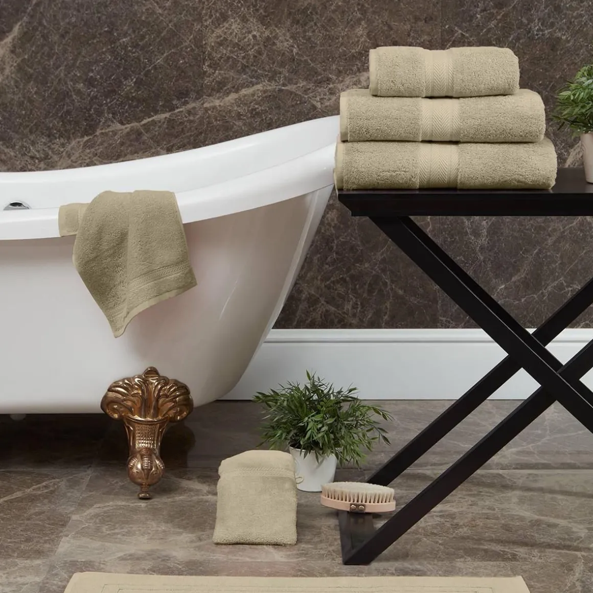 Serviette de toilette 550 g/m² LUXURY - 50x100 cm