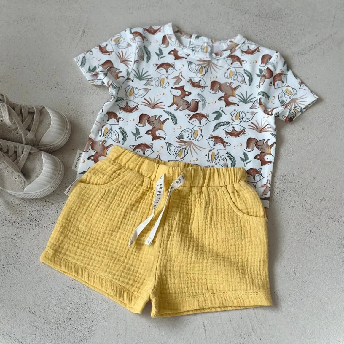 Short bébé en gaze de coton Petit Envahisseur