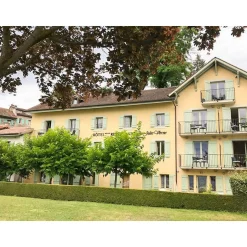 Séjour de charme en hôtel 4* au bord du lac Léman - Coffret Cadeau Séjour