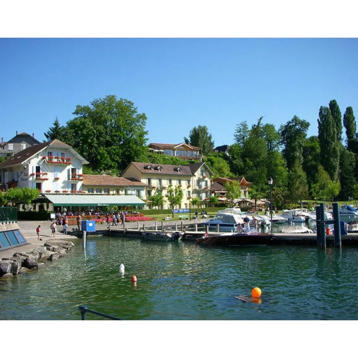 Séjour de charme en hôtel 4* au bord du lac Léman - Coffret Cadeau Séjour