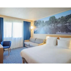 Séjour d'exception à Orléans : 2 jours en hôtel 4* avec journée d'accès au centre de balnéothérapie - Coffret Cadeau Séjour